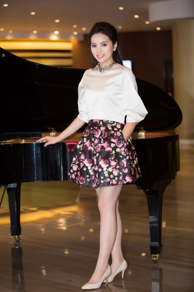 Kỳ Duyên xinh tươi trong trang phục thường ngày - ảnh 6