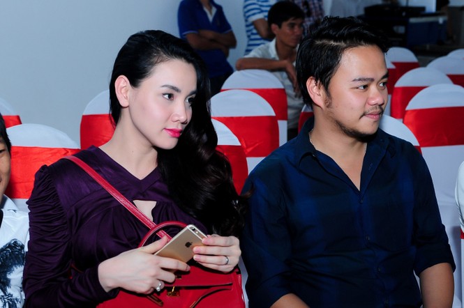 Trang Nhung 'vác' bụng bầu đi sự kiện - ảnh 5