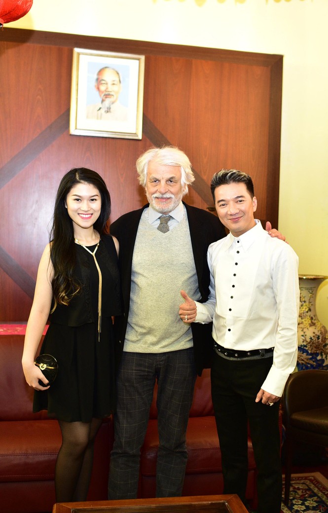 Trương Ngọc Ánh, Mr. Đàm gặp gỡ ngôi sao điện ảnh Italy - ảnh 1