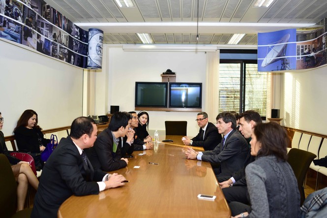 Mr. Đàm thử làm MC đài truyền hình quốc gia Italia - ảnh 5