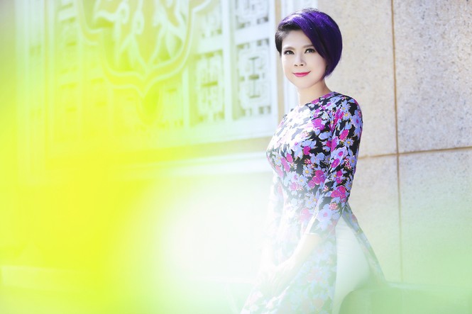 'Búp bê' Thanh Thảo ngượng ngùng khi mặc áo dài - ảnh 5