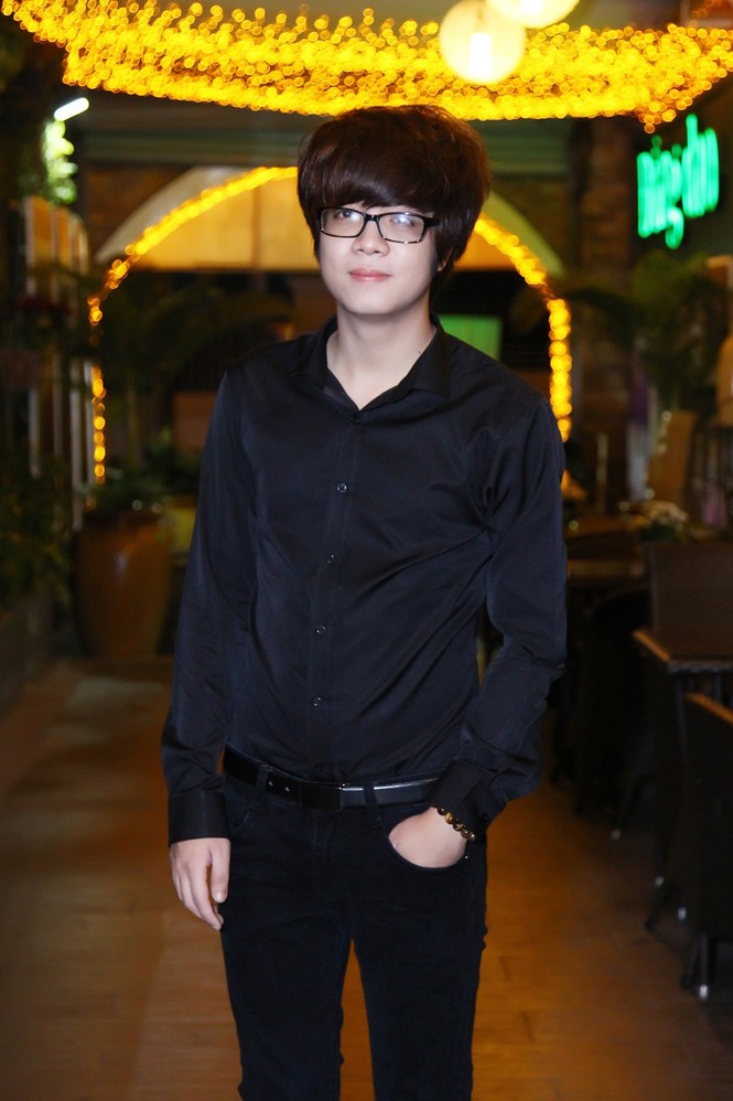Hương Tràm mặc sexy đi diễn, chạm mặt 'tình cũ' Bùi Anh Tuấn - ảnh 10