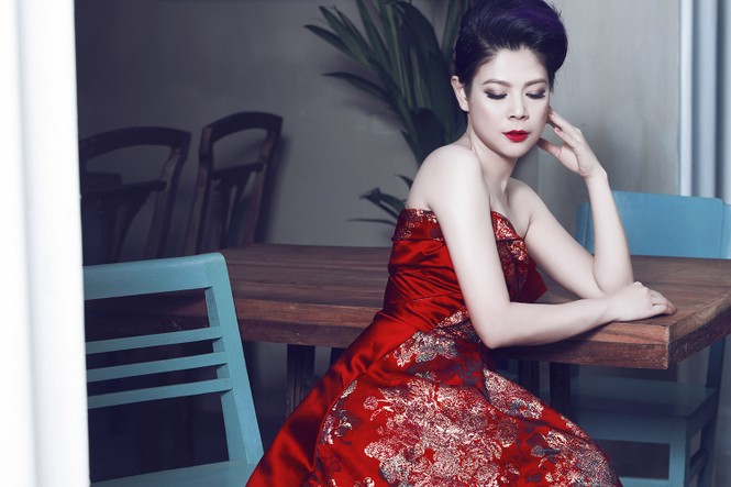 'Búp bê' Thanh Thảo 'lột xác' với phong cách kiêu sa, gợi cảm - ảnh 7