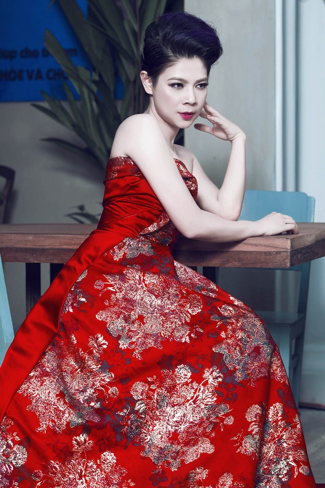 'Búp bê' Thanh Thảo 'lột xác' với phong cách kiêu sa, gợi cảm - ảnh 9