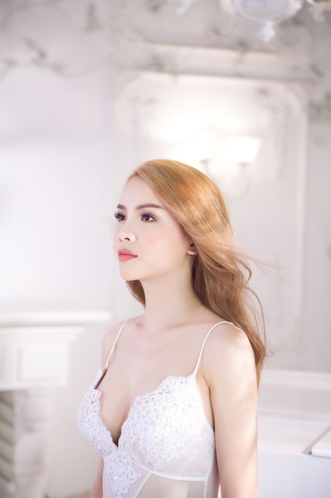 Yến Trang lả lơi bên Hồ Vĩnh Khoa trong MV mới - ảnh 1