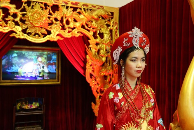 Đạo diễn Việt Tú đưa vở hầu đồng 'Tứ Phủ' sang Anh - ảnh 4