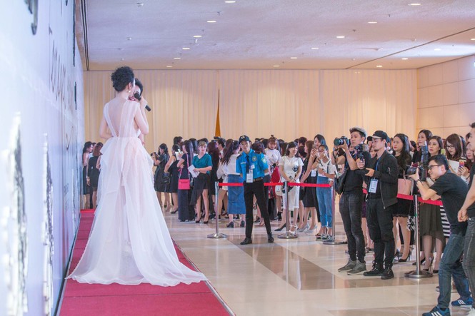 sao trên thảm đỏ - ảnh 8