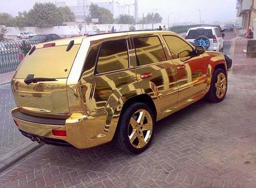 Choáng váng với độ chơi 'ngông' của nhà giàu Dubai - ảnh 4