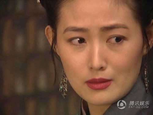 'Phan Kim Liên' Vương Tư Ý bị chê mặt sưng, xuống sắc - ảnh 6
