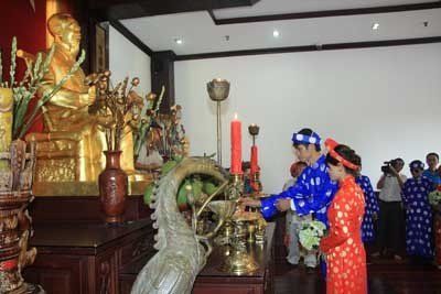 Đám cưới “Vẹn tròn hạnh phúc” của 6 cặp đôi khuyết tật - ảnh 1