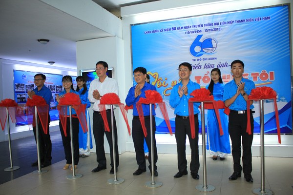 TPHCM khai mạc triển lãm ảnh Tôi yêu Tổ quốc tôi - ảnh 1