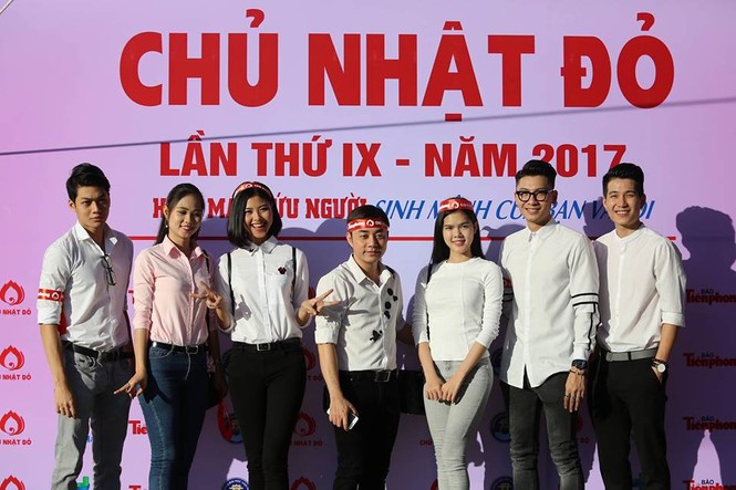 nghệ sĩ hiến máu, Chủ Nhật Đỏ 2017 - ảnh 5