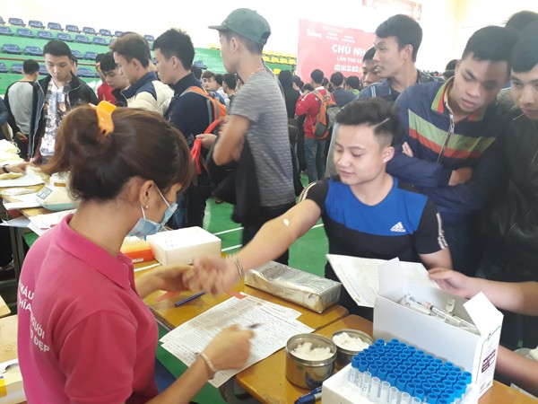 Chủ nhật Đỏ tưng bừng đất Kinh Bắc - ảnh 1