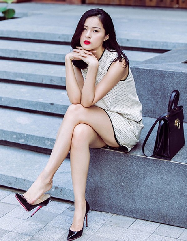 Hạ Vi trở nên kém sắc, thời trang nhàm chán - ảnh 12