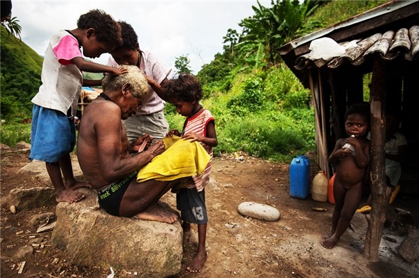Sởn tóc gáy loài trăn khổng lồ chỉ thích ăn thịt đàn ông ở Philippines - ảnh 1