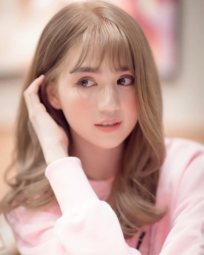 Ngọc Trinh thừa nhận 'vài lần đau đớn vì quá mù quáng yêu đương' - ảnh 1