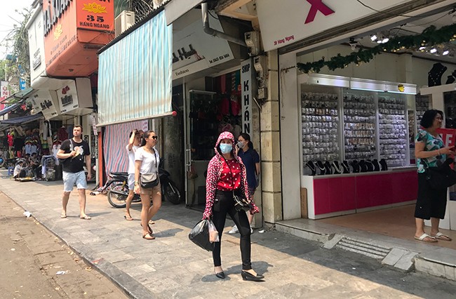 Hà Nội sau một tháng dọn dẹp vỉa hè - ảnh 4