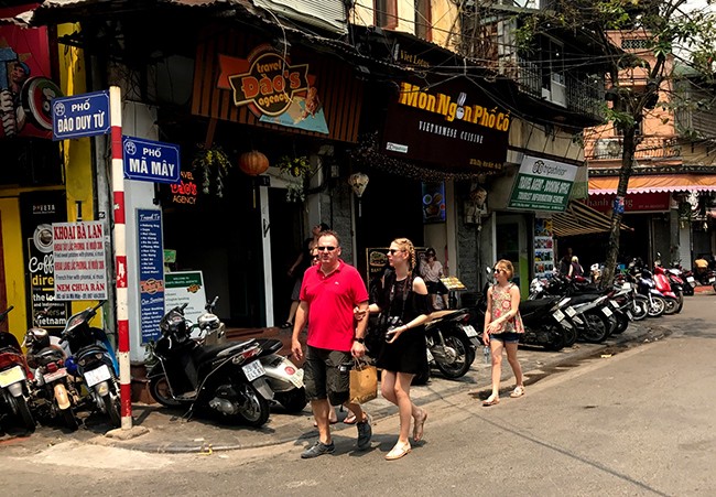 Hà Nội sau một tháng dọn dẹp vỉa hè - ảnh 5