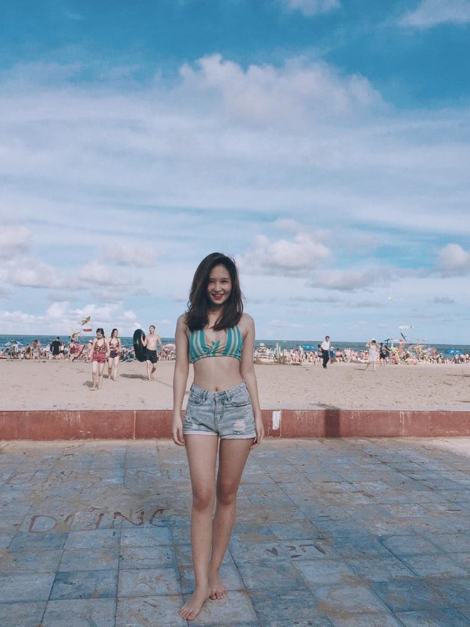 Nữ sinh được phong 'hot girl thể dục' vì quá xinh đẹp trong giờ học - ảnh 1