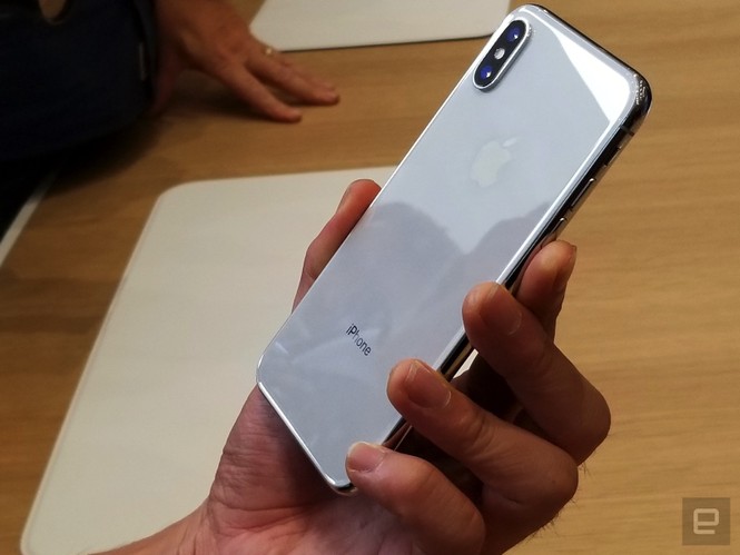 Cảm nhận ban đầu về iPhone X, mẫu iPhone “sang xịn” nhất của Apple - ảnh 13