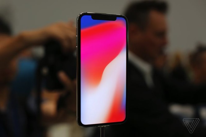 Cảm nhận ban đầu về iPhone X, mẫu iPhone “sang xịn” nhất của Apple - ảnh 4