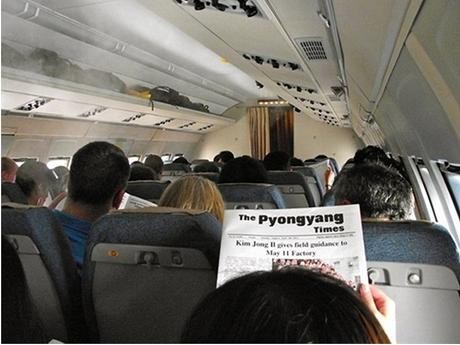 Trước khi máy bay cất cánh, mỗi hành khách sẽ được phát một tờ báo. Nhạc được dùng trên máy bay thường là nhạc cách mạng hoặc những thể loại được chính phủ cho phép