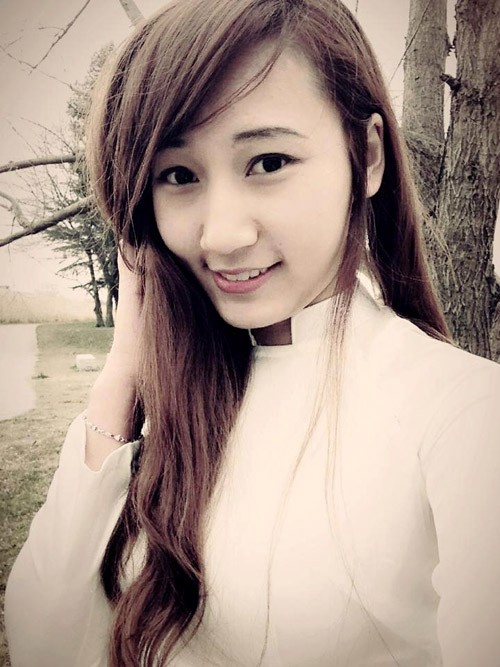 Đặng Mai Nhi với gương mặt rất dễ thương và có sở thích nấu ăn.