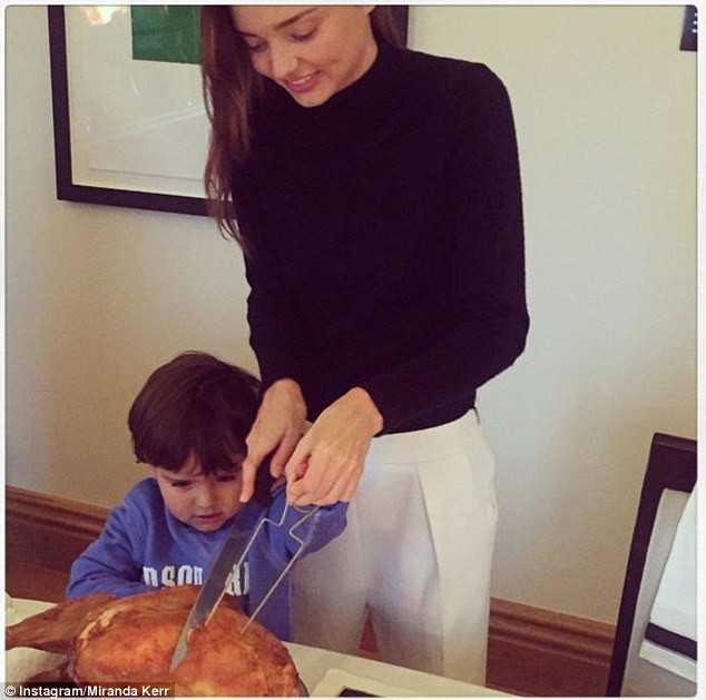 Miranda Kerr khoe ảnh mừng sinh nhật con trai - ảnh 7