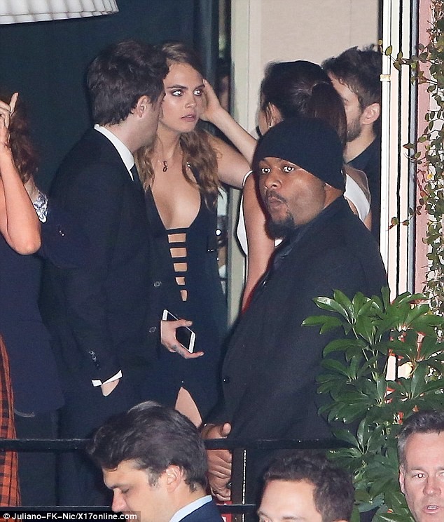 Selena Gomez quấn quýt bên nam DJ điển trai - ảnh 6