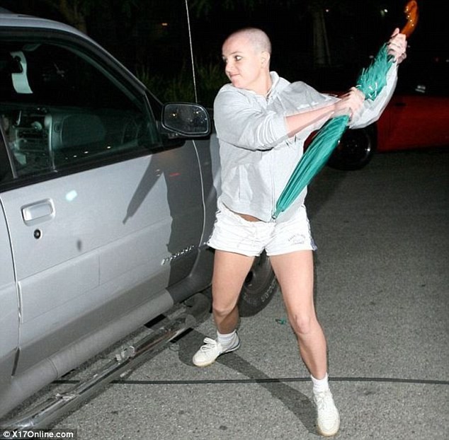 Britney Spears sốc nặng vì người yêu cũ bị Taliban sát hại - ảnh 4