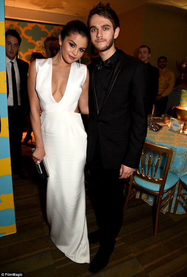Justin Bieber ở trần