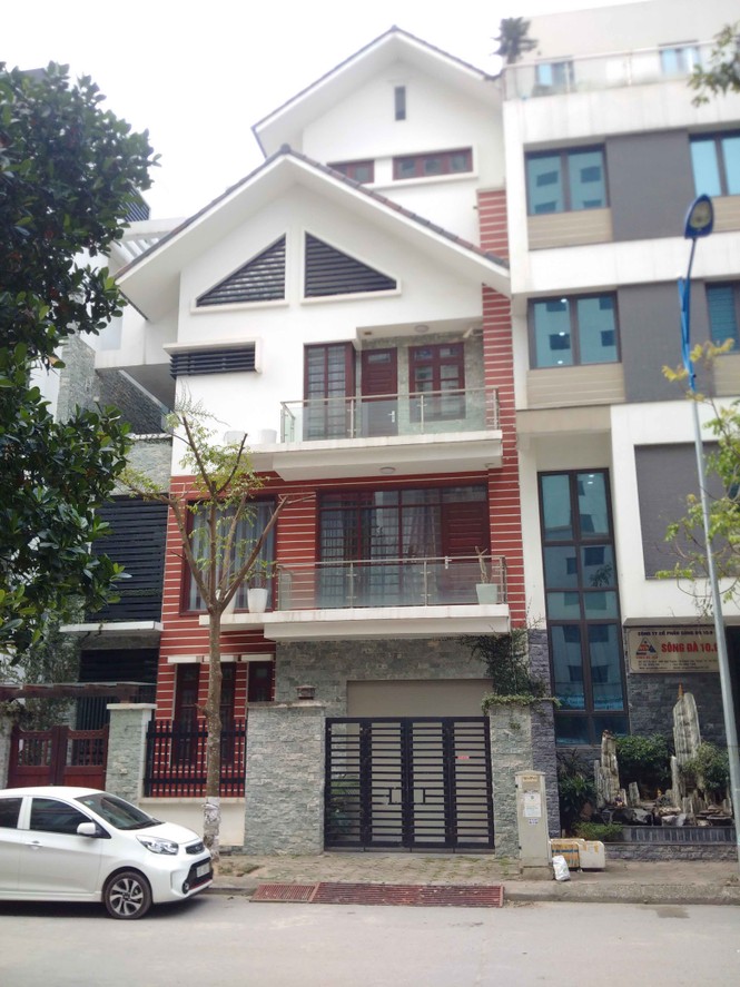 Cận cảnh 2 nhà liền kề 'bỏ hoang' bà Quỳnh Anh mua tại Hà Nội - ảnh 3