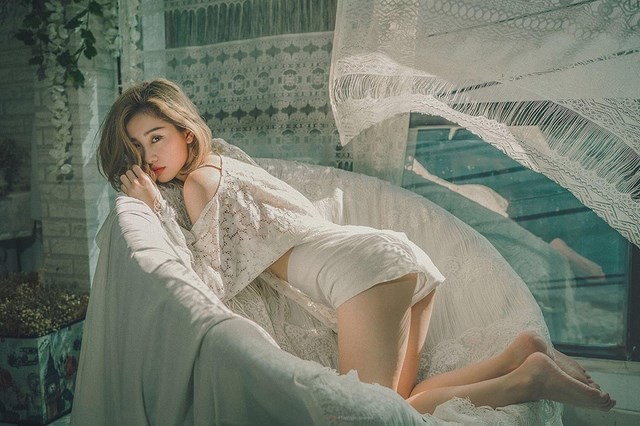 “Hot girl trà sữa” Việt “lột xác” gợi cảm ngỡ ngàng - ảnh 5