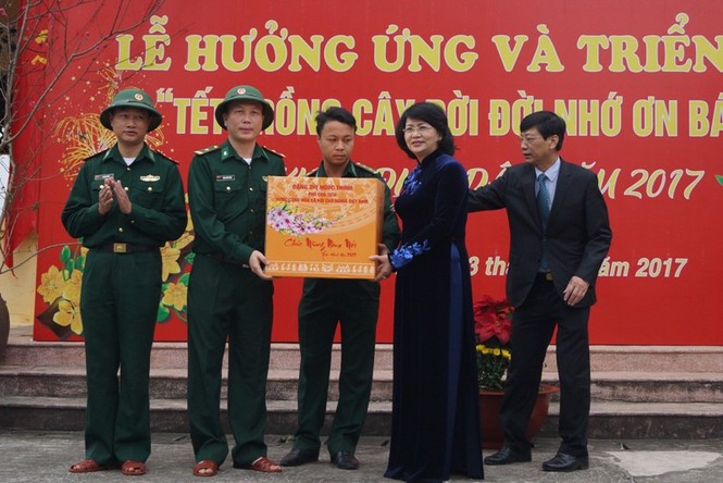 Trồng cây bảo vệ biên giới, khẳng định chủ quyền - ảnh 2