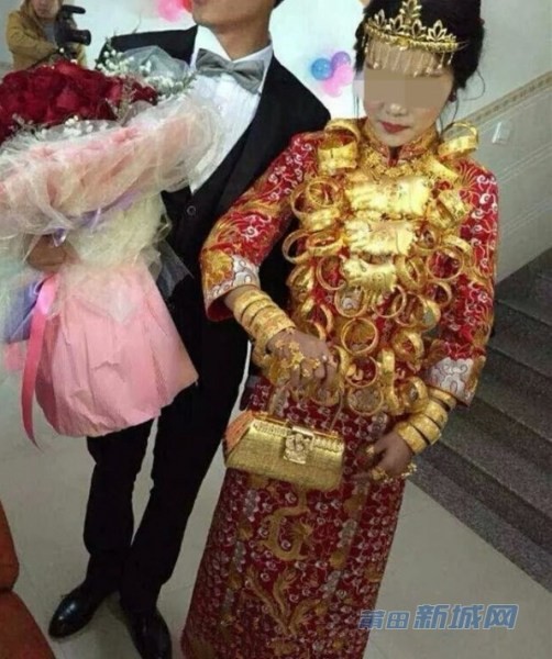 Cô dâu trẻ nhận sính lễ hơn 10 tỉ đồng trong đám hỏi - ảnh 5