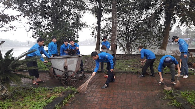 Sôi nổi các hoạt động ra quân hưởng ứng tháng Thanh niên - ảnh 4
