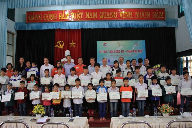 Masan đồng hành cùng học bổng 'STF-Phạm Phú Thứ' tại tỉnh Thái Nguyên và Nghệ An - ảnh 1