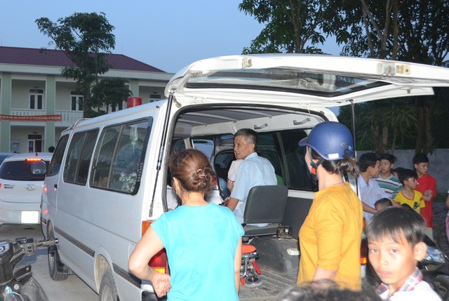Hơn 50 học sinh bị ngộ độc nghi là do ăn quả ngô đồng - ảnh 1