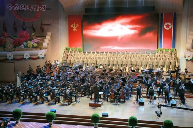 Chủ tịch Triều Tiên gọi vụ thử bom H là ‘thắng lợi được trả bằng máu’ - ảnh 4