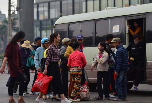 Cửa ngõ phía Nam Hà Nội tê liệt sau đợt nghỉ Tết - ảnh 3
