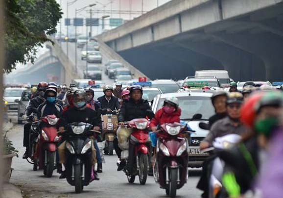 Cửa ngõ phía Nam Hà Nội tê liệt sau đợt nghỉ Tết - ảnh 8