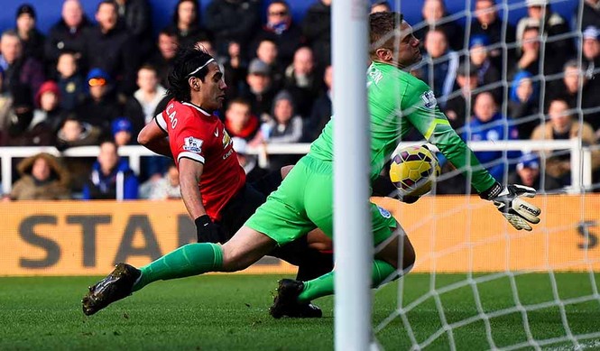 QPR vs M.U (0-2): Dự bị lập đại công - ảnh 5