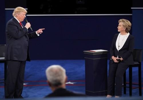 Tỷ phú Trump thừa nhận 'không đóng thuế trong 20 năm' - ảnh 5