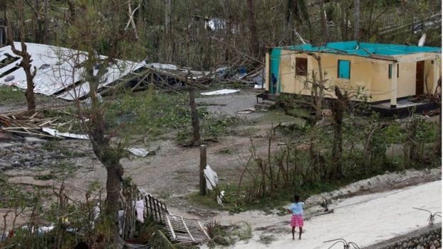 Bão kinh hoàng tàn phá Haiti, 261 người thiệt mạng - ảnh 2