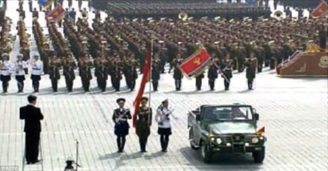 Cận cảnh cuộc duyệt binh hoành tráng nhất lịch sử CHDCND Triều Tiên - ảnh 6