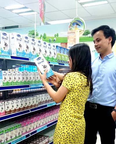Sữa tươi Vinamilk 100% đứng đầu thị trường Việt Nam - ảnh 1