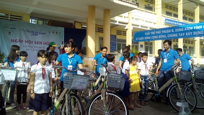 “Kết nối trái tim tình nguyện 2016” hỗ trợ hơn 3 tỷ đồng cho người dân Đồng Tháp - ảnh 1