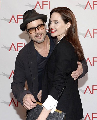 Angelina Jolie và Brad Pitt sóng đôi trên thảm đỏ - ảnh 4