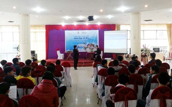 Tưng bừng học sinh Yên Bái thi thử Chinh Phục Vũ Môn - ảnh 1