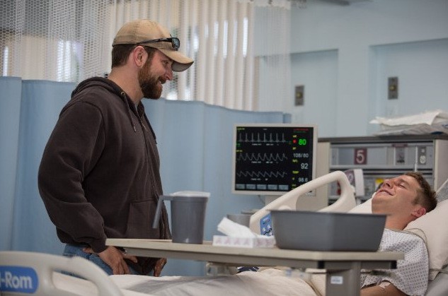 ‘American Sniper’ – ‘sát thủ’ thiện xạ của Waner Bros - ảnh 9